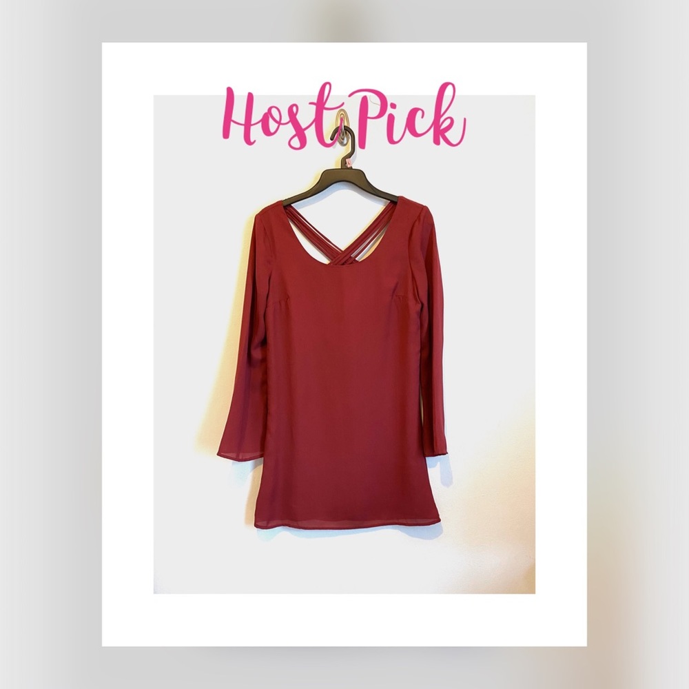 EUC Charlotte Russe Bell Sleeve Shift Dress